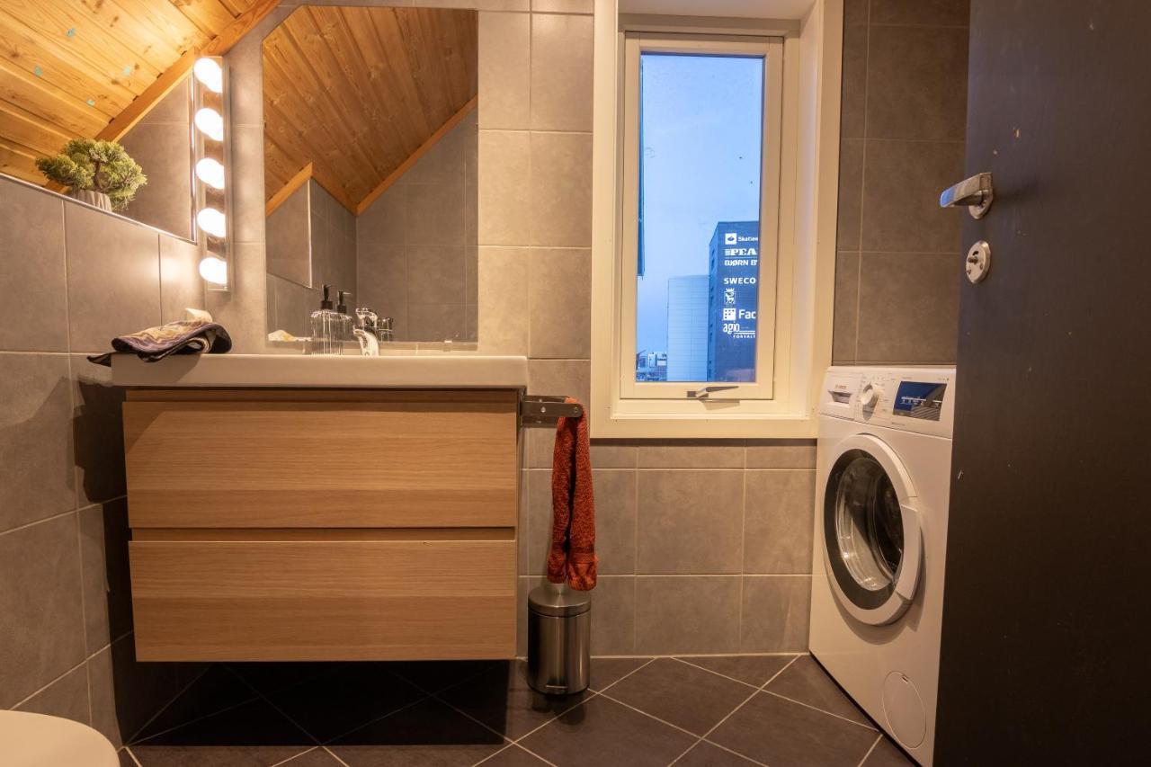 Urban And Stylish Apartment In City Centre Tromsø Eksteriør billede